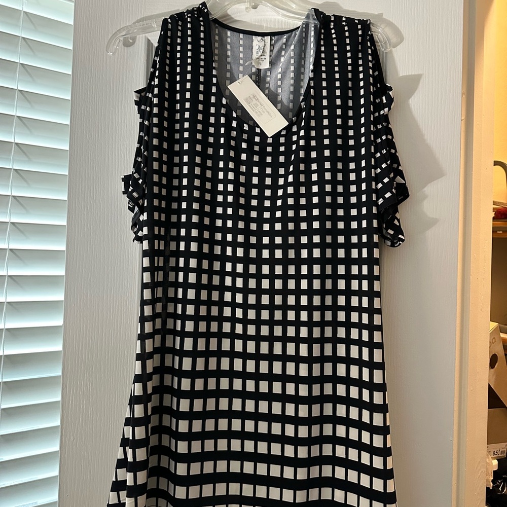 Black and White Checkered Top